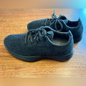 Allbirds Women’s wool runners in charcoal grey.